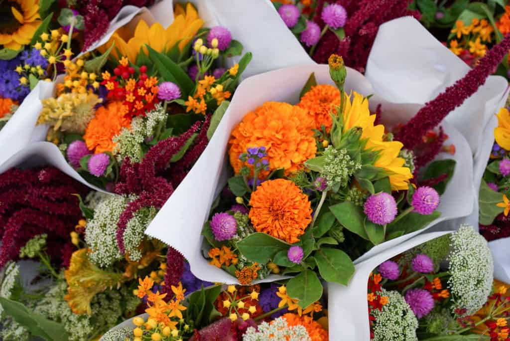 colorful flower arrangements, flower arrangement classes for bachelorette parties | Forever Bridal Wedding Productions