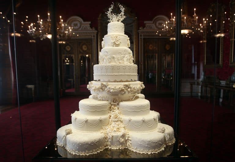 Prince William and Kate Middleton Wedding Cake-Forever Bridal Wedding Shows