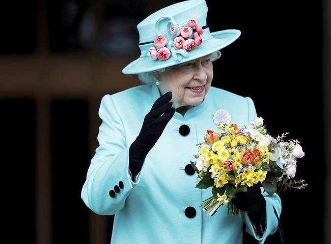 Queen Elizabeth II-Forever Bridal Wedding Shows