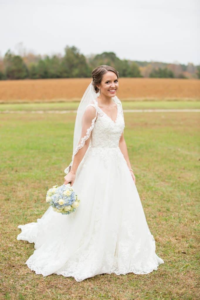 A Carolina couple's fall wedding at Magnolia Manor Plantation in Warrenton, NC