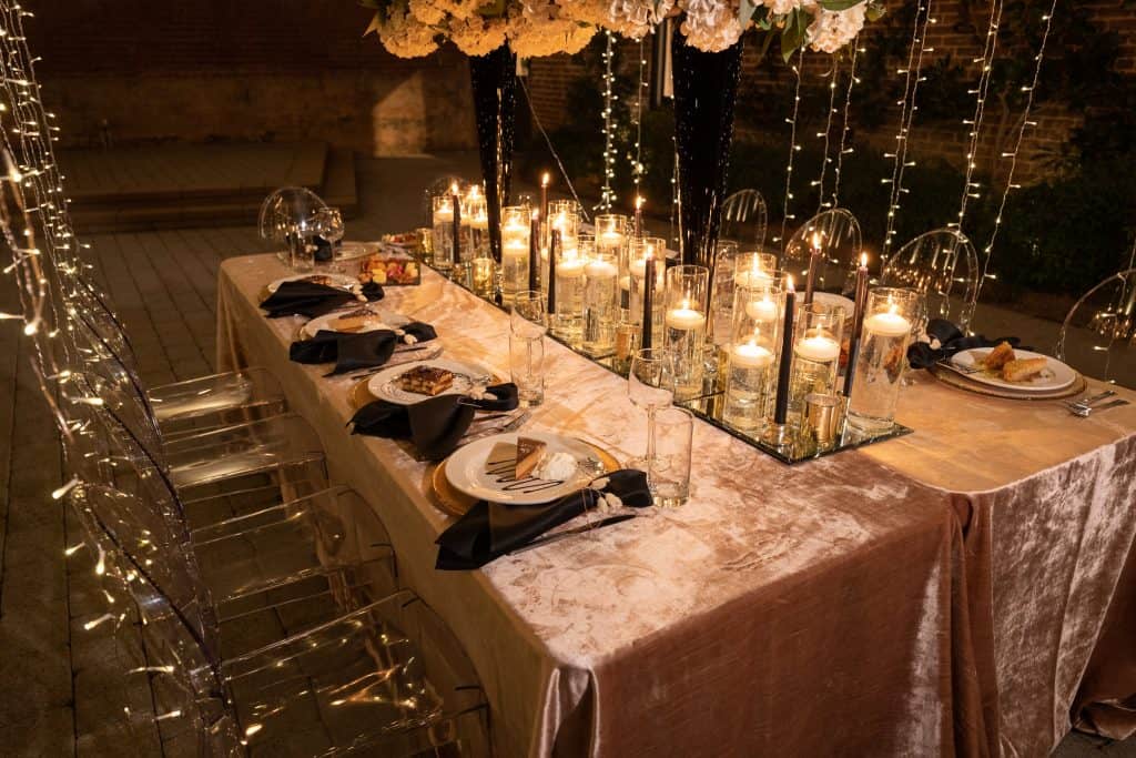 CE Rentals Linens - Flowers by FauxReal - Food by Jiddi - Photo by Indigosilver - Organizer Southern Skies Events & Forever and Company