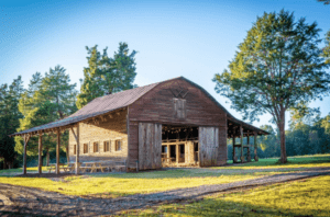 Kinsleeshop Farm's Vintage Barn